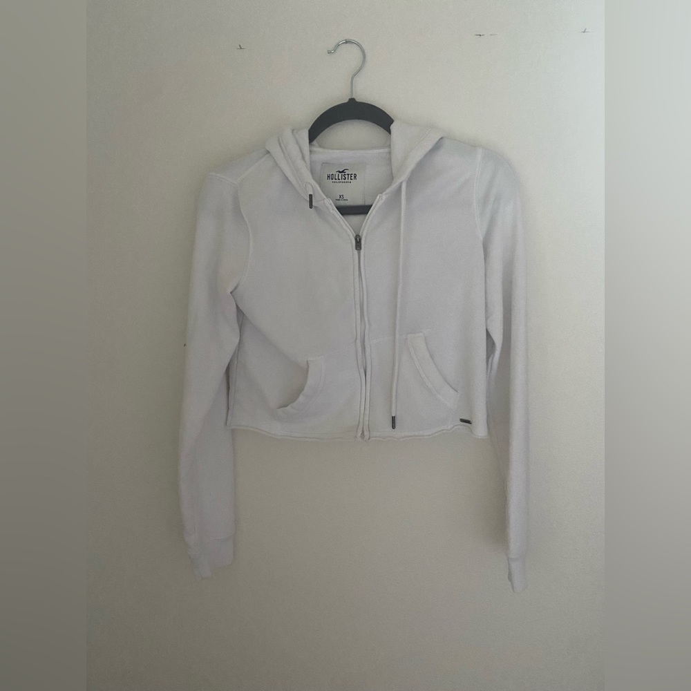 Hollister, size XS, white.